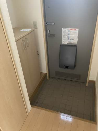 ミューローズ長橋Ⅱ Ｂの玄関