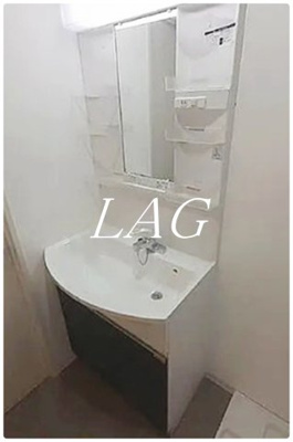 【洗面所】 | 秀和マンション | 洗面台です。