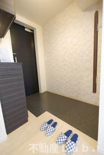 グレースガーデン田井島の玄関