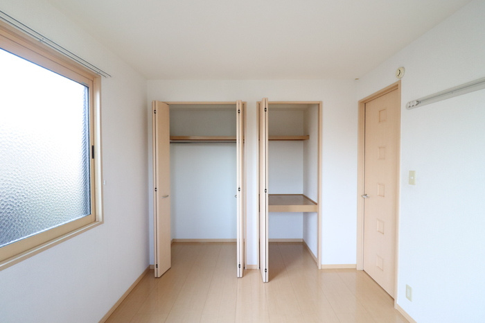 熊本市南区八幡６丁目のアパートの収納