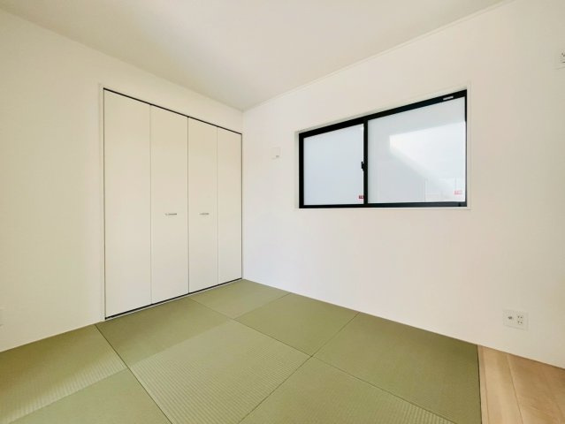 ❤❤八重瀬町新城　第３-3号棟（全４棟）の和室|来客時にも便利な和室付き