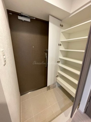 【玄関】 | N-stage Fujisawa | お履き物が多い方にもおすすめ♪