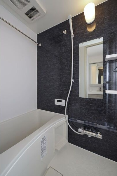 パルティール金山の浴室