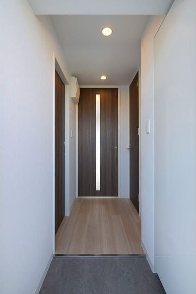 パルティール金山の玄関