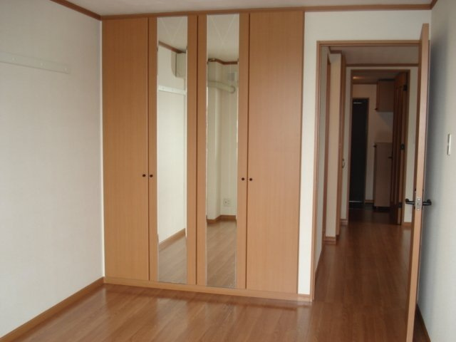 WestSideひたち野Ⅲ（ウエストサイド）の洋室