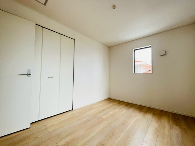 ❤❤八重瀬町新城　第３-4号棟（全４棟）の洋室|コンパクトで使いやすい洋室です