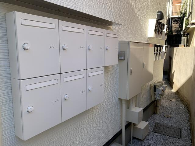 ソルナクレイシア下北沢のその他共用部分|メールボックス 