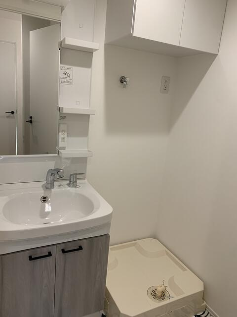 ソルナクレイシア下北沢の洗面所|洗面所です