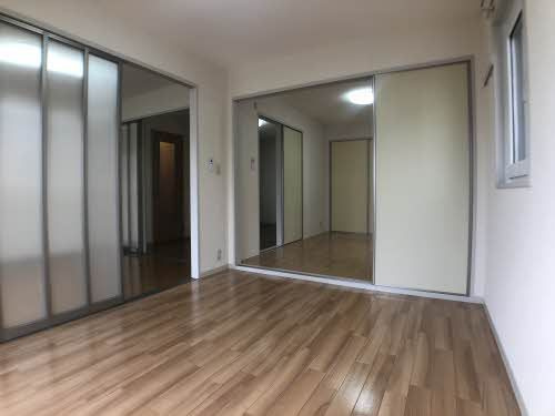 エスメラード Ｂの内装