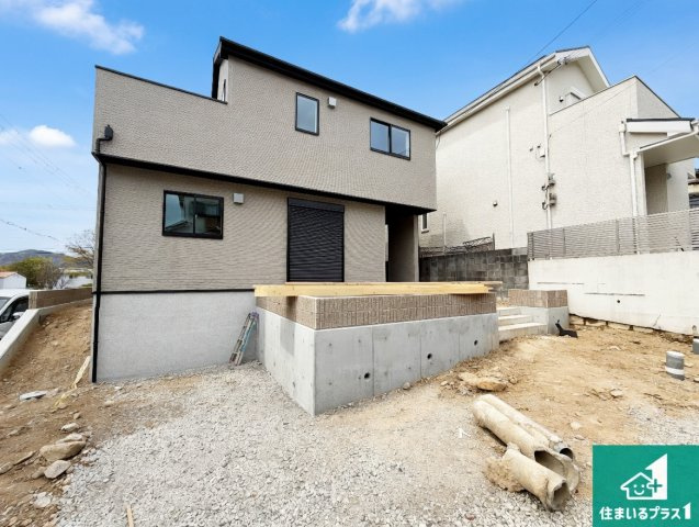 神戸市北区広陵町　第25-1期　新築一戸建ての外観|周辺は落ち着いた街並みの住宅地！子育てがしやすい住環境です！まだ未完成ですが、現地でしかわからない事もございます。是非一度ご覧ください。