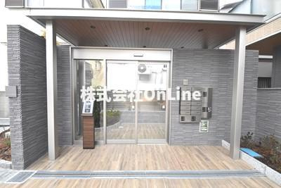 QUBE.2NDのエントランス