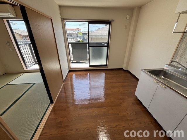 Ｓｕｒｐｌｕｓ志太の居間・リビング