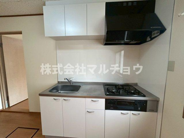 松の本ハイツのキッチン|使いやすいキッチンです