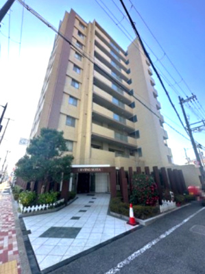 【外観】 | アービング吹田 | 阪急千里線とJR東海道本線の2WAYアクセス可能な好立地！梅田までクイックアクセス。ペット飼育可マンションです(細則有)。