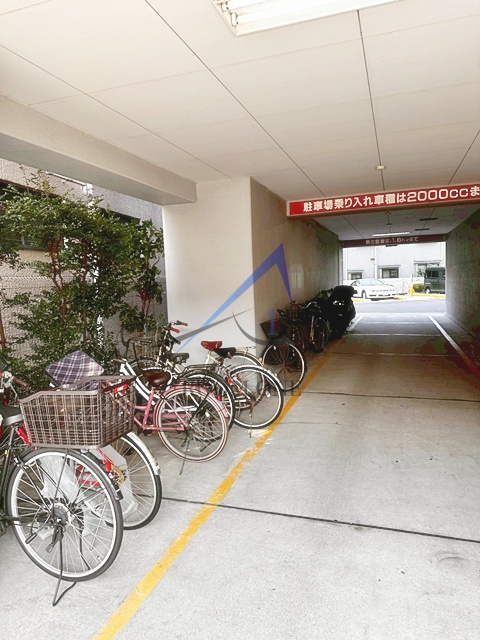 パインコート梅屋敷