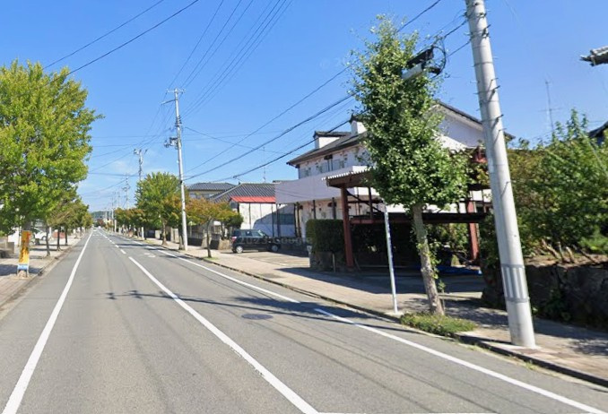 【建築条件付売地】　いわき市郷ヶ丘6期　全4区画の前面道路含む現地写真|西側15ｍ公道