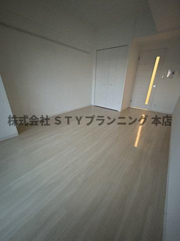 仲介手数料０円！プロシード金山3の居間・リビング