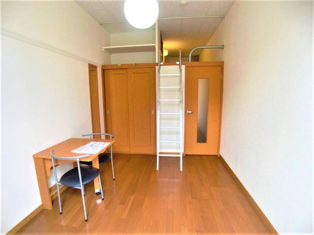 【寝室】 | 設備仕様は号室により異なる為、現況を優先とします。