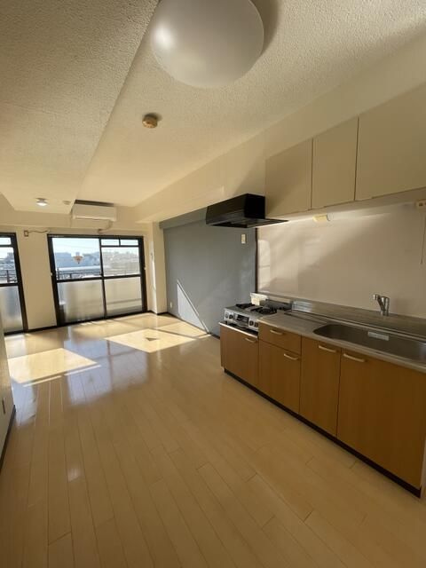 エスポアール船橋の居間・リビング