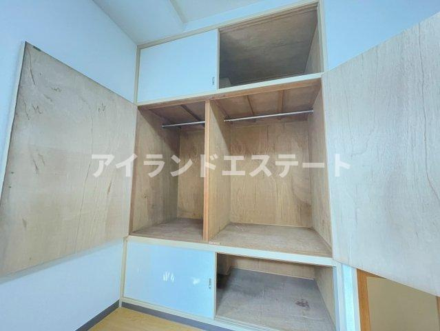 山川紅葉館　ペット相談　角部屋　独立洗面台の収納