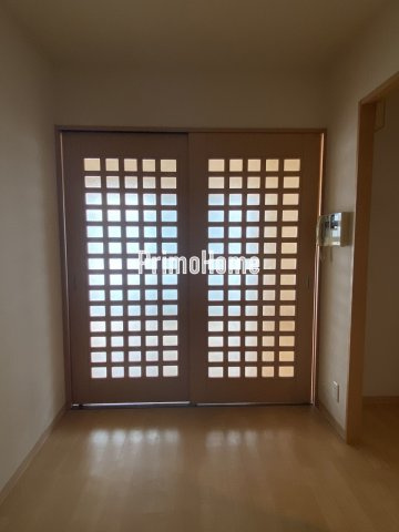 エスティメゾン神田の居間・リビング