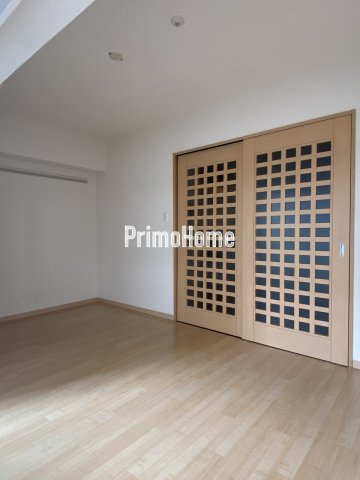 エスティメゾン神田の寝室