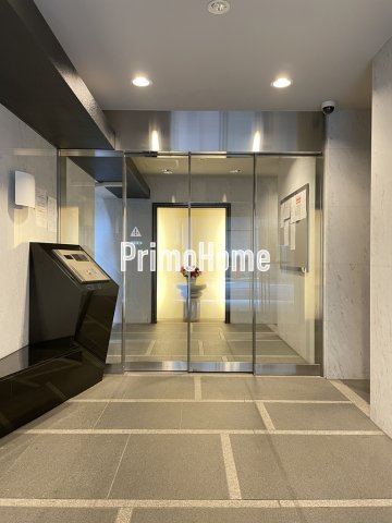 エスティメゾン神田のロビー