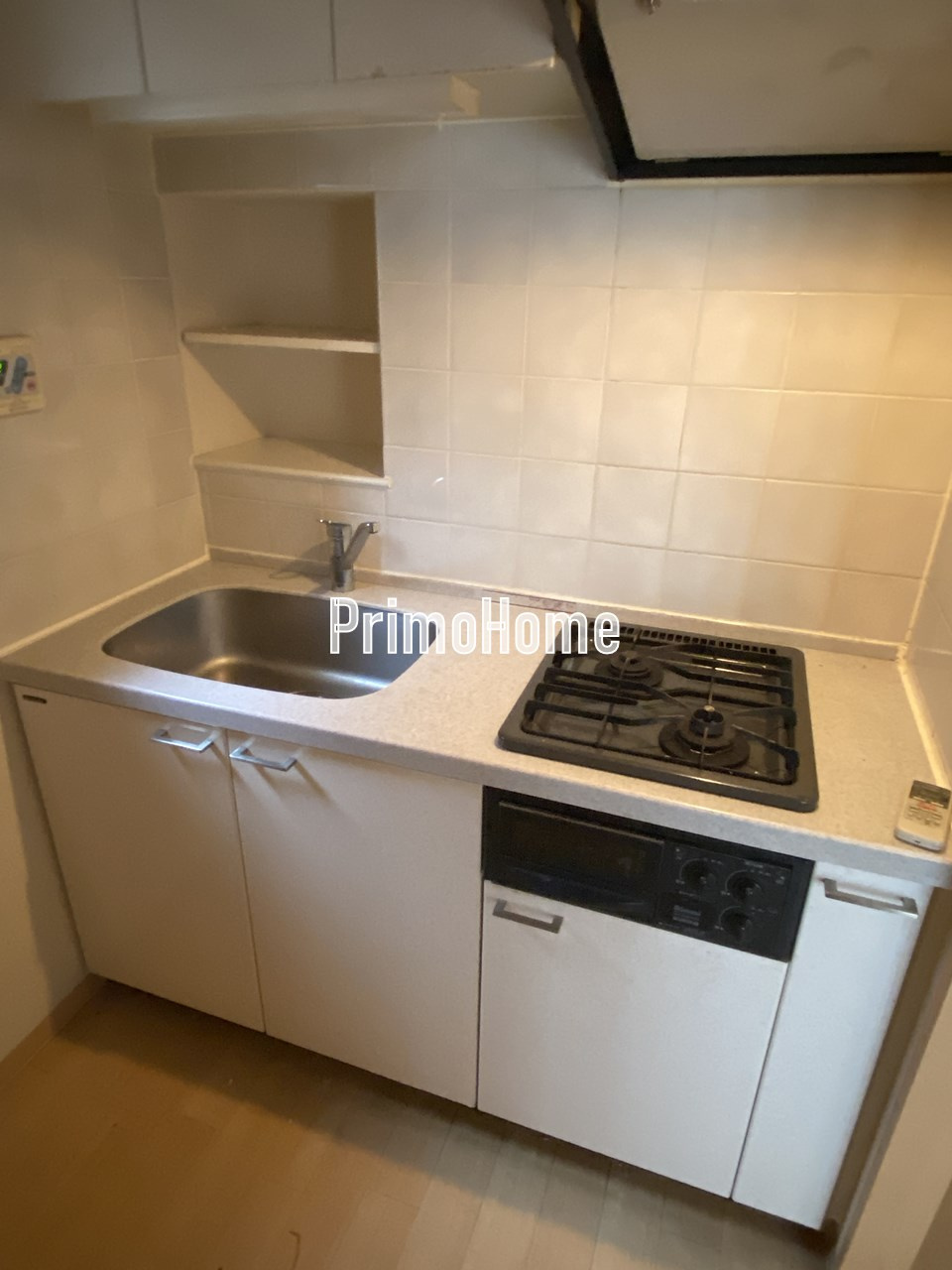 エスティメゾン神田のキッチン