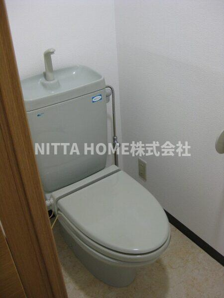 福知山市字堀の賃貸マンションのトイレ|清潔感のあるトイレです♪