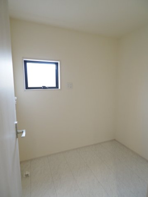 【ランドリースペース】 | Livele Garden.S　笹木野町裏第４　１号棟 | ★内覧予約で新米4kg★