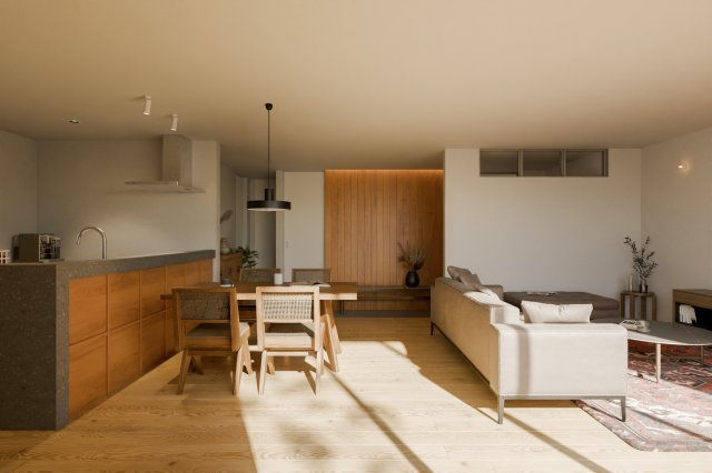 【居間・リビング】