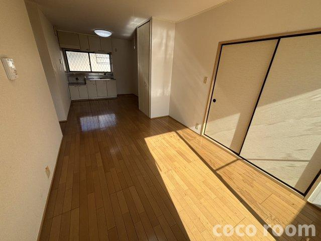 ピュアIIBの居間・リビング