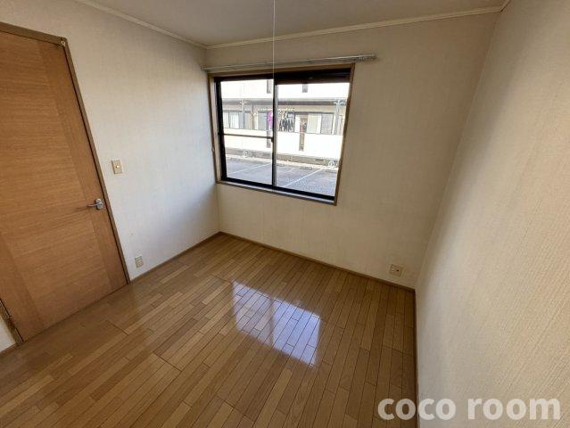 ピュアIIBの居間・リビング