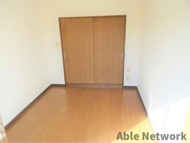 アークヒルズフクモトＮＯ．５Ｂ棟の収納|洋室収納