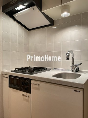 エスティメゾン神田のキッチン