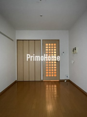 エスティメゾン神田の居間・リビング