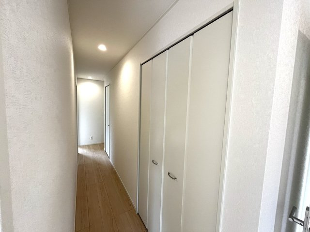 【収納】 | 仲介手数料無料！阿知須小学校に通える新築戸建平屋　山口市阿知須　第８－１号棟　クレイドルガーデン　アーネストワン | 収納があります
