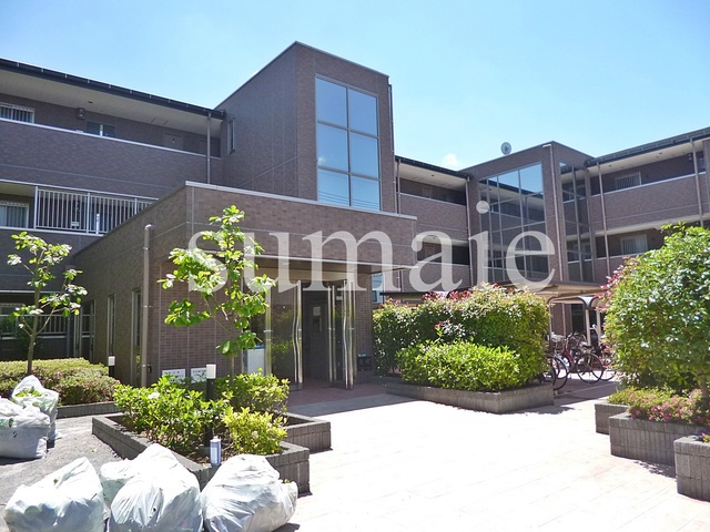 サンモールスクエアの外観|とっても広い敷地！