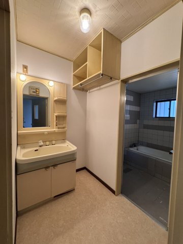 ポートタウン大津の収納|退去前の為、同じ物件内のお部屋の参考画像となります。