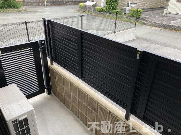 グレイスルポ　B棟のバルコニー