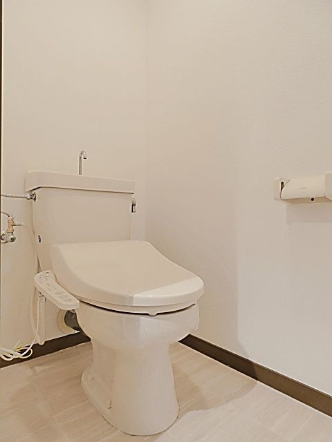 リバーサイド雅のトイレ|温水洗浄便座
