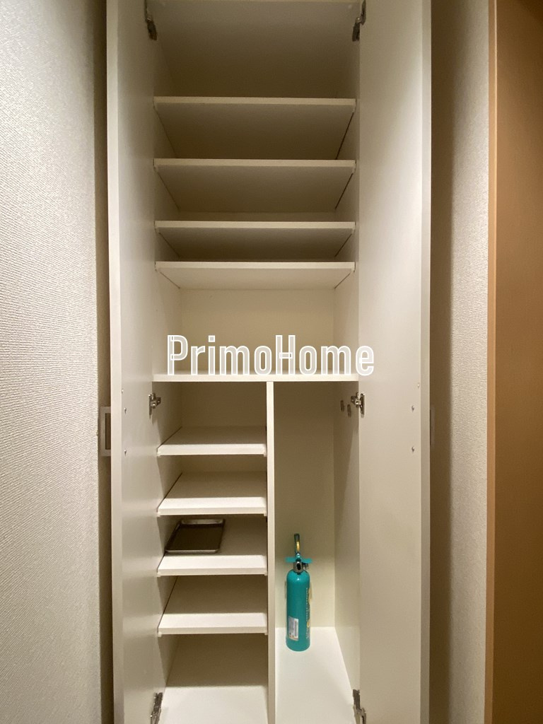 エスティメゾン神田の収納