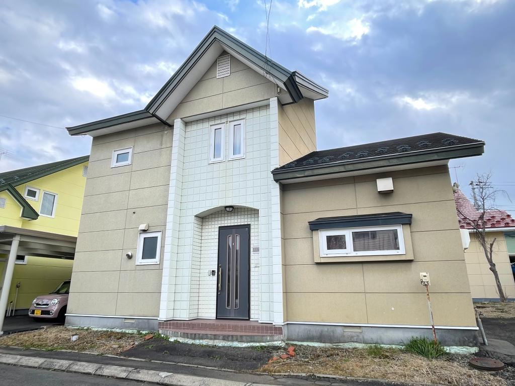 中古住宅　帯広市西24条南3丁目の外観