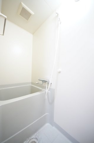 コーポトワイライトの浴室|※写真は別の部屋のものです。