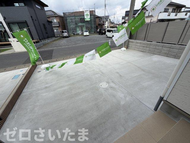 《仲介手数料無料》久喜市青毛１丁目6-1新築一戸建てハートフルタウンの駐車場