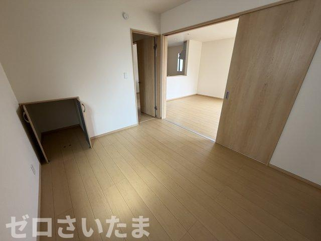 《仲介手数料無料》久喜市青毛１丁目6-1新築一戸建てハートフルタウンの洋室|1階 5.25帖