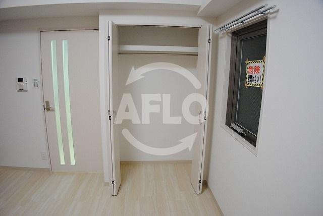 ウエンズ東心斎橋の収納|ウエンズ東心斎橋　クローゼット