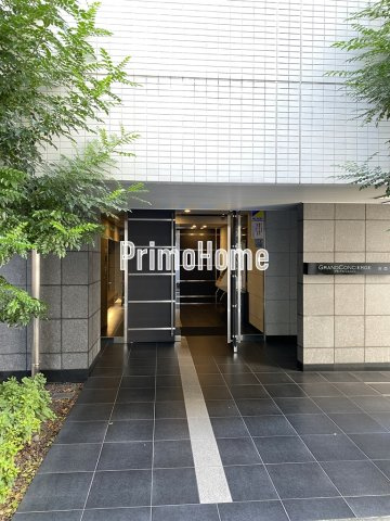 グランドコンシェルジュ日本橋のエントランス