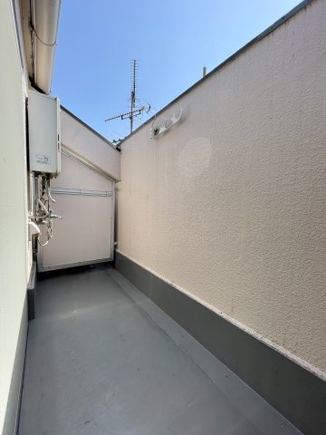 エクラ東住吉Ⅱのバルコニー