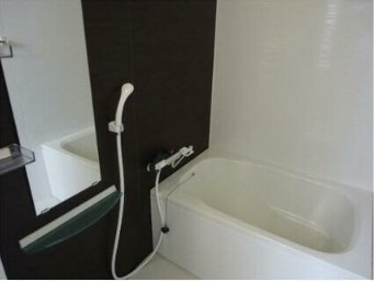 ＣＬＡＳＳＹ　ＣＯＵＲＴの浴室